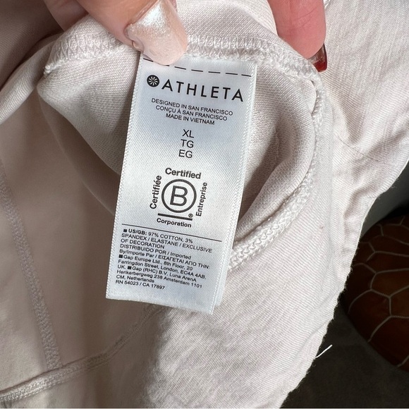 ATHLETA Sundown Sweatshirt Tank in Magnolia White - Picture 6 of 8